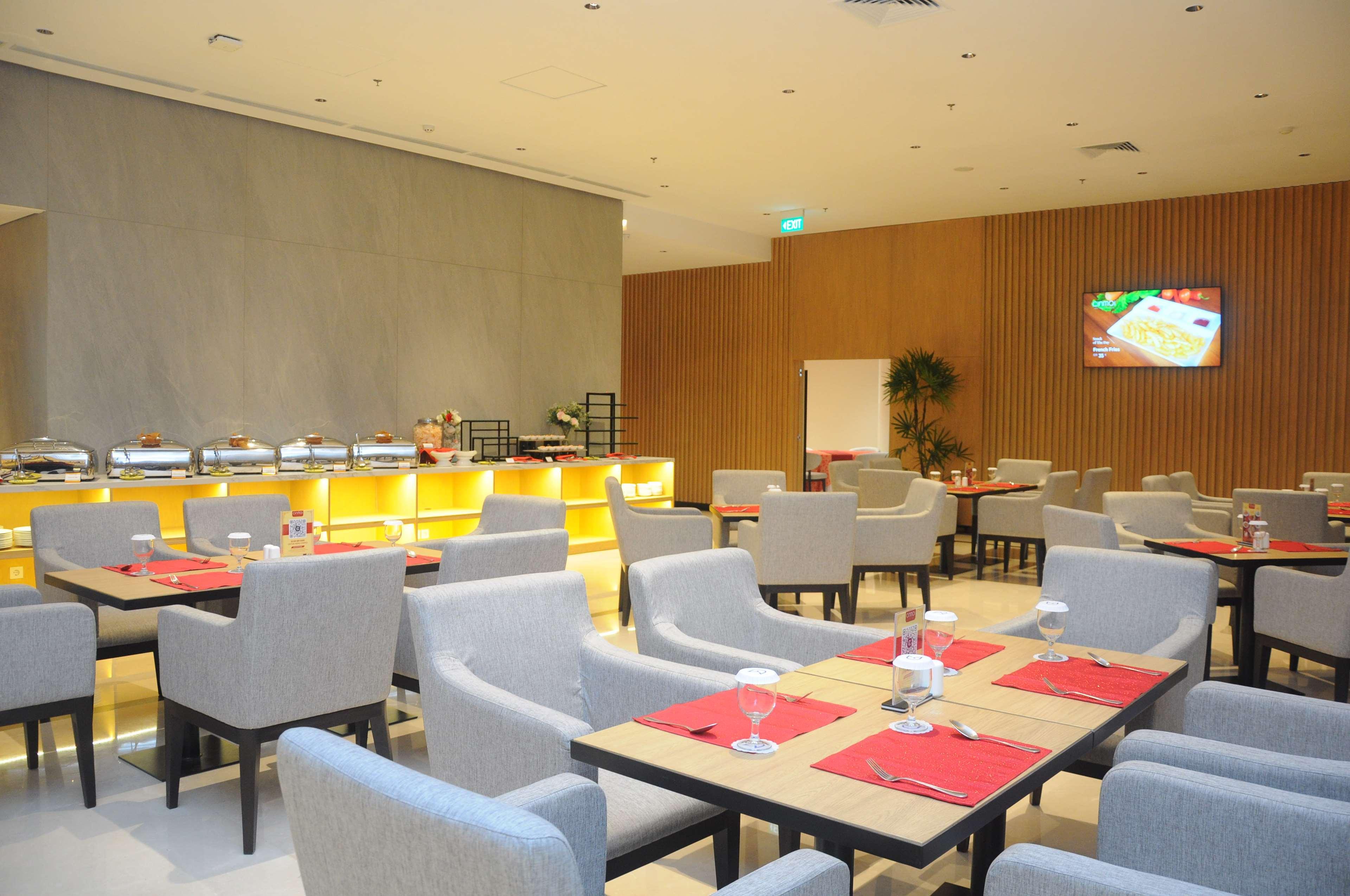 Hotel Golden Tulip Pontianak Exterior foto