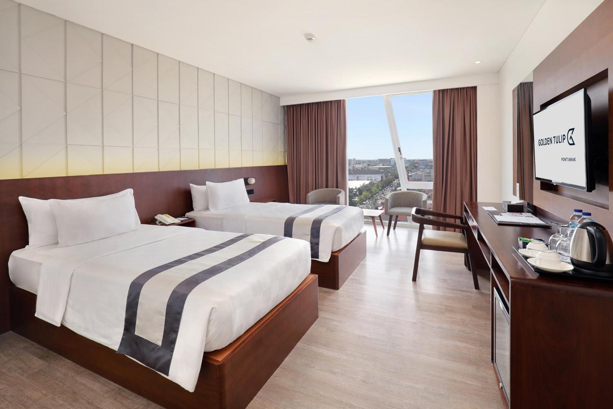 Hotel Golden Tulip Pontianak Exterior foto